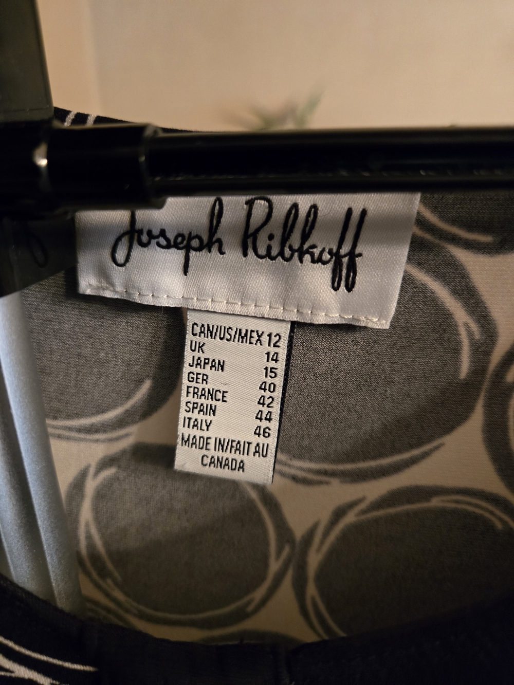 Joseph Ribkoff Circle-Print Top - Picture 5 of 5